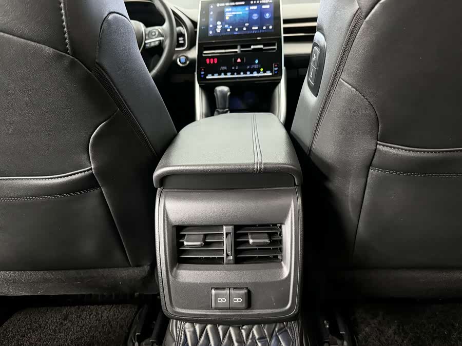 丰田 亚洲龙 2022 汽车图片 #19