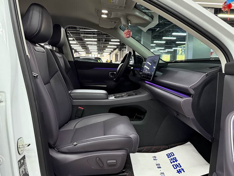 零跑汽车 零跑C10 2025 汽车图片 #19