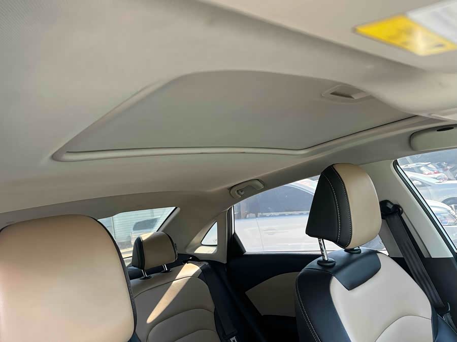 雪佛兰 科鲁泽 2022 汽车图片 #19