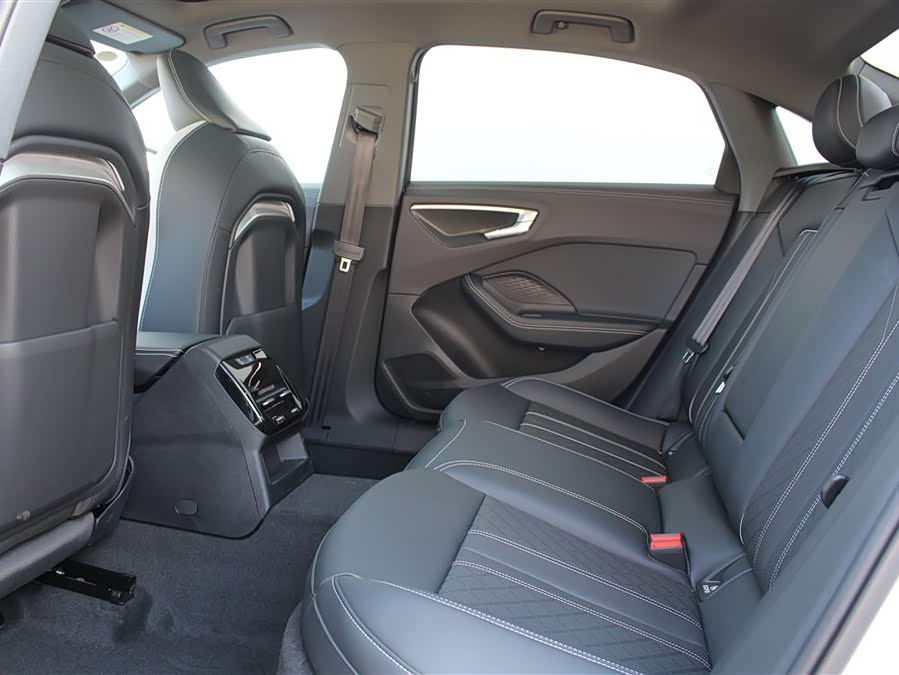 Audi FAW Audi A5L 2025 #19 Audi FAW Audi A5L 2025 car image #19