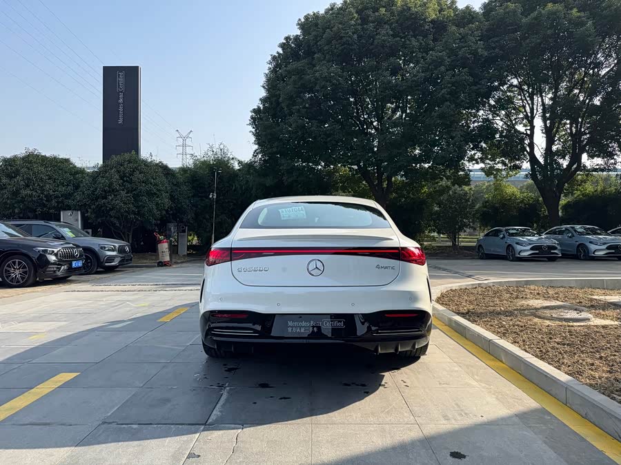 Mercedes-Benz EQS Class 2023 car image #19