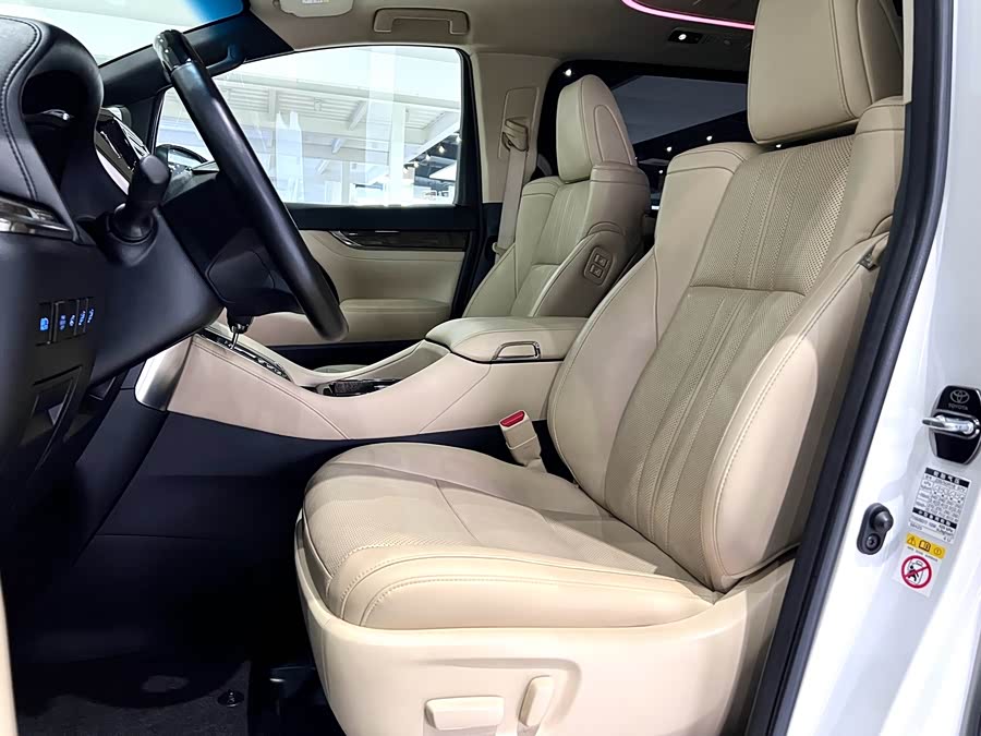 丰田 埃尔法 2018 汽车图片 #19