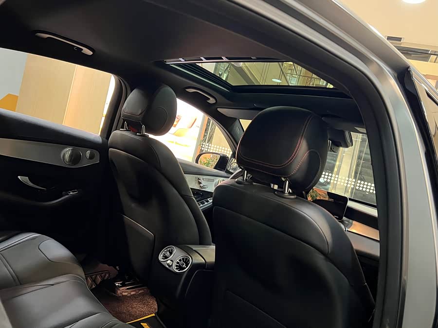 Mercedes-Benz GLC Coupe AMG 2021 صورة سيارة #19