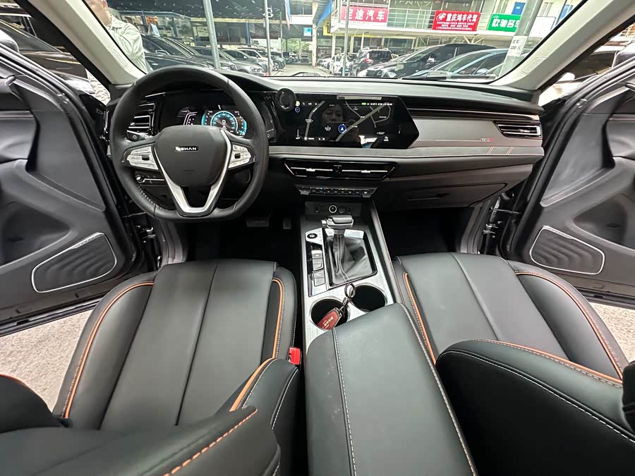 Changan X7 PLUS 2023 car image #19