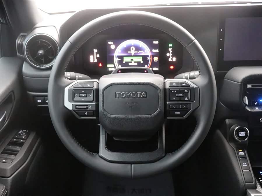 Toyota Land Cruiser Prado 2024 imagen de coche #19