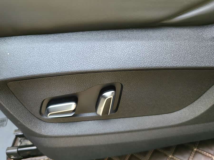 奇瑞 瑞虎7 PLUS 2021 汽车图片 #19