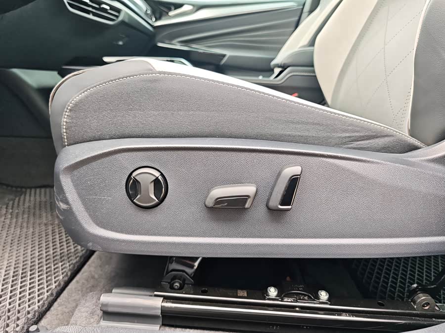 Volkswagen ID.4 Crozz 2023 car image #19