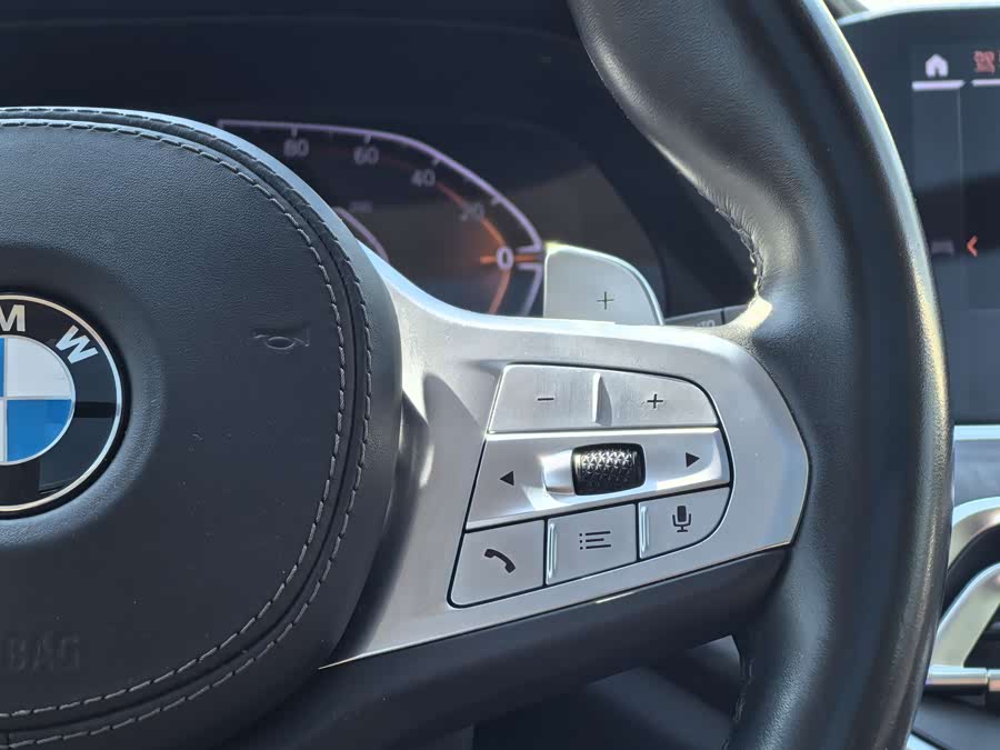 BMW X5 2022 car image #19