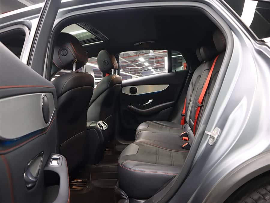 Mercedes-Benz GLC Coupe AMG 2021 صورة سيارة #19