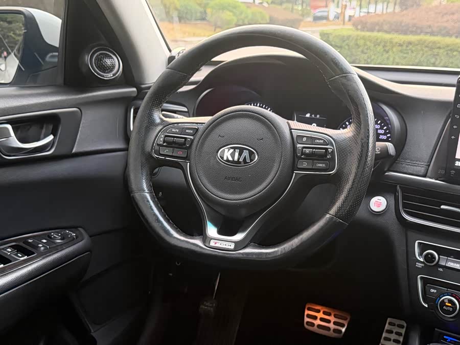 Kia K5 2016 #19 Kia K5 2016 car image #19