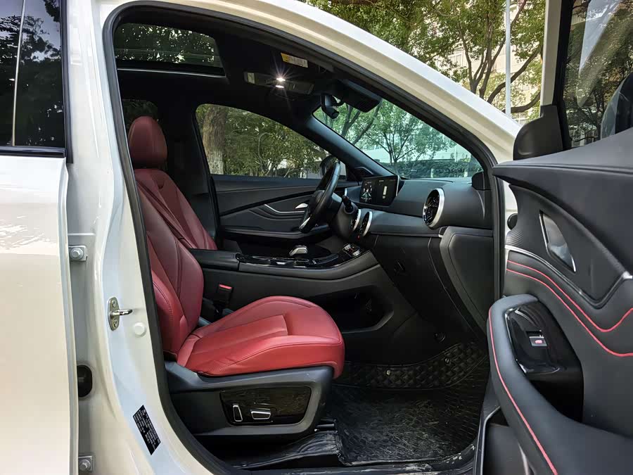 Forthing T5 EVO 2020 car image #19