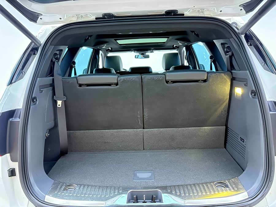 Ford Everest 2017 car image #19