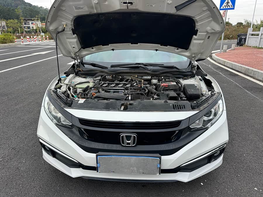 Honda Civic 2021 car image #19