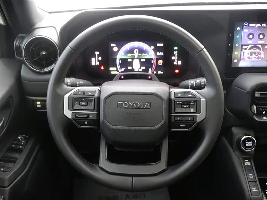 丰田 普拉多 2025 汽车图片 #19