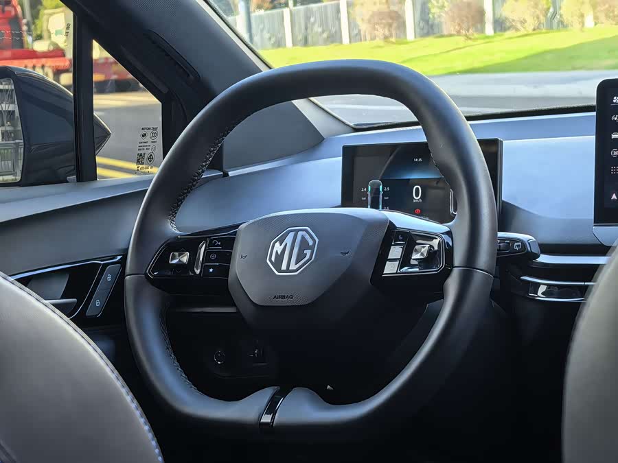 MG 4 EV 2024 car image #19