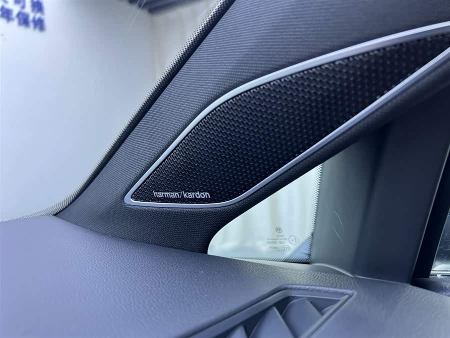 Volkswagen GolfGTI 2025 car image #19