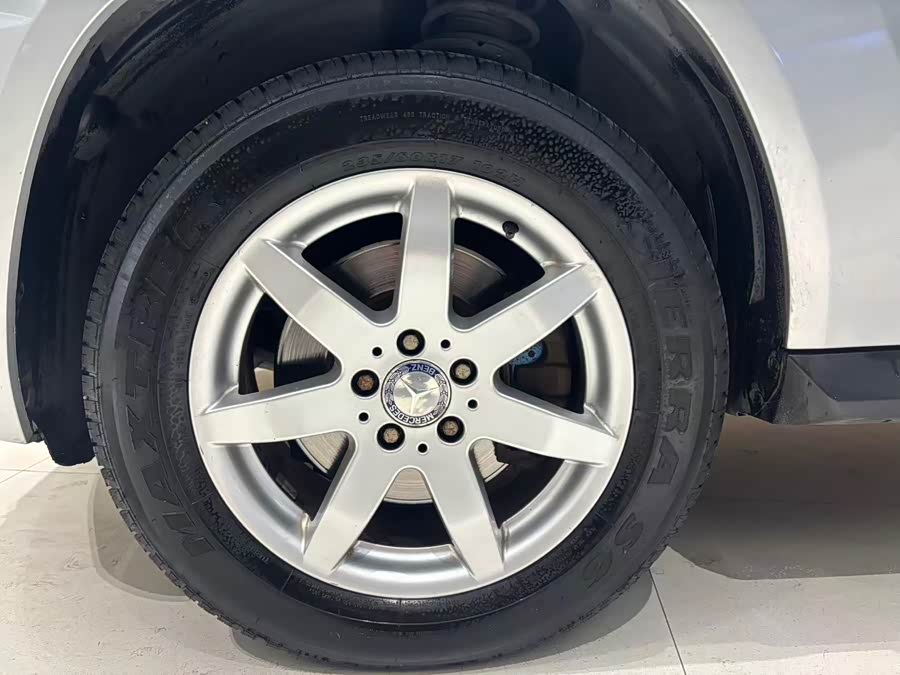 Mercedes-Benz GLK Class (Imported) 2011 immagine di auto #19