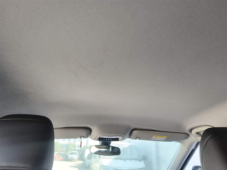 Chevrolet Charm 2023 car image #19