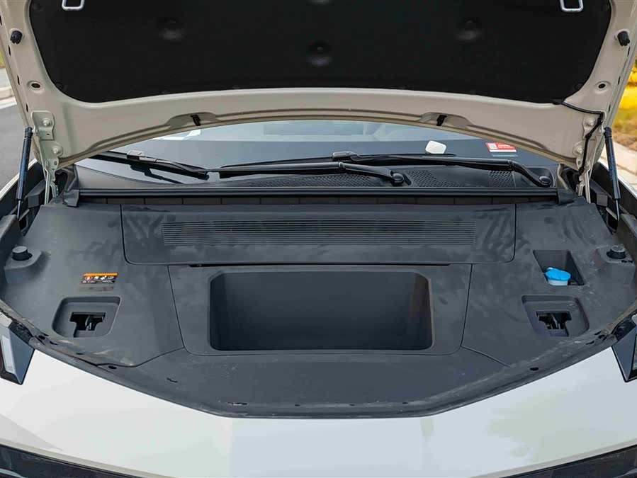 Zeekr X 2024 car image #19