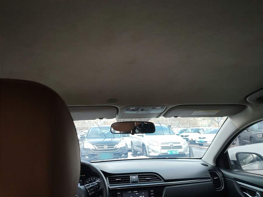 Kia Rio Cross 2017 صورة سيارة #19