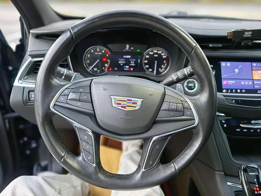 2021 car image #19