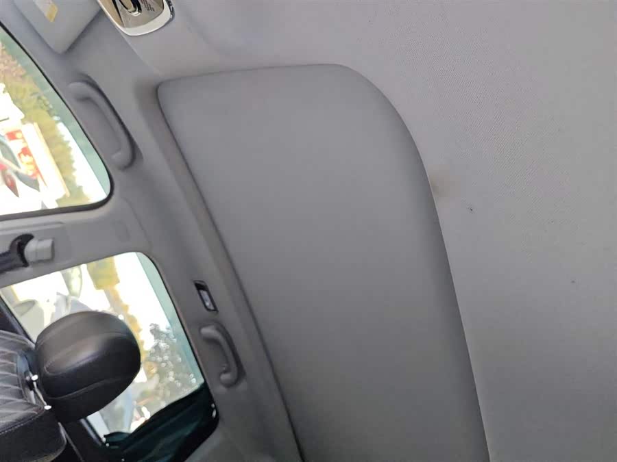 Jetour X95 2020 car image #19