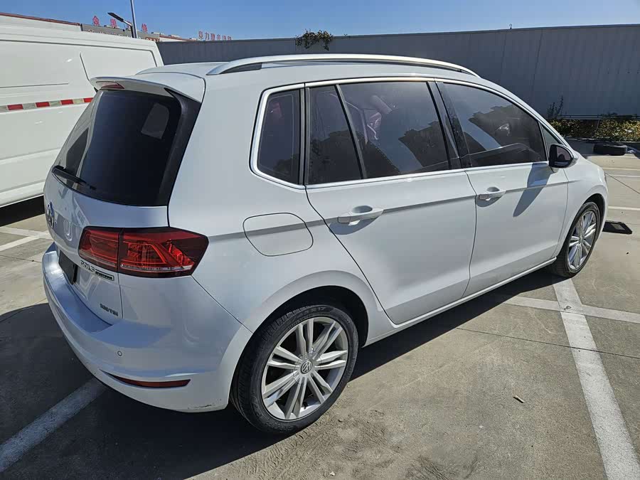 Volkswagen Golf Sportsvan 2016 #19 Volkswagen Golf Sportsvan 2016 car image #19