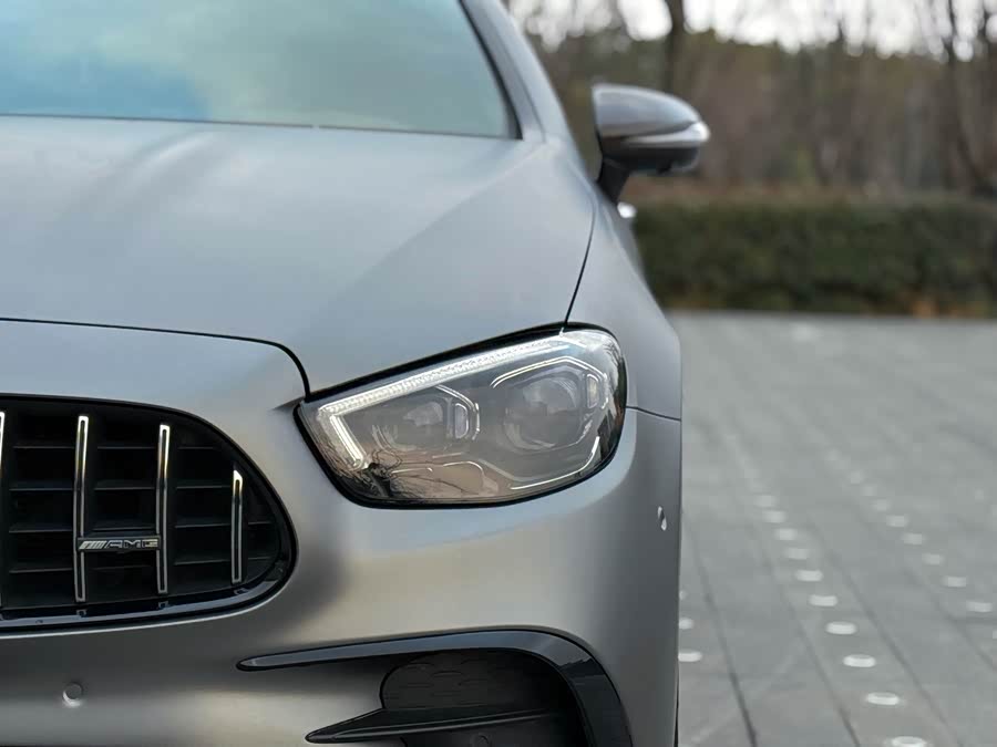 Mercedes-Benz E AMG 2022 immagine di auto #19