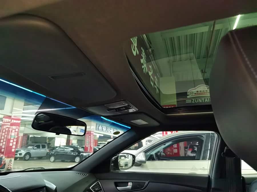 Hyundai Veloster 2016 car image #19