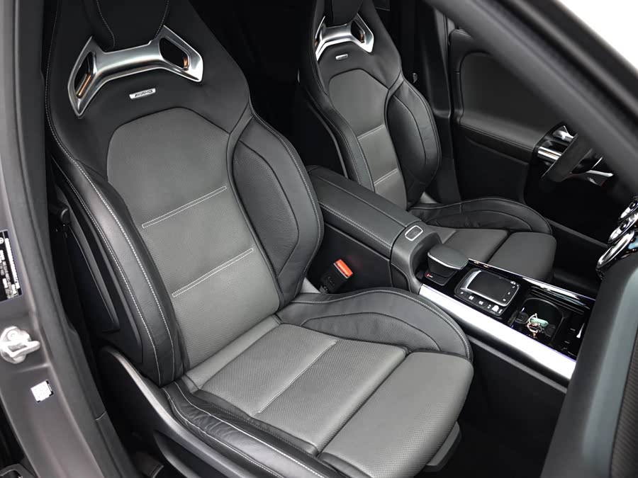 Mercedes-Benz GLA AMG 2022 #19 Mercedes-Benz GLA AMG 2022 car image #19