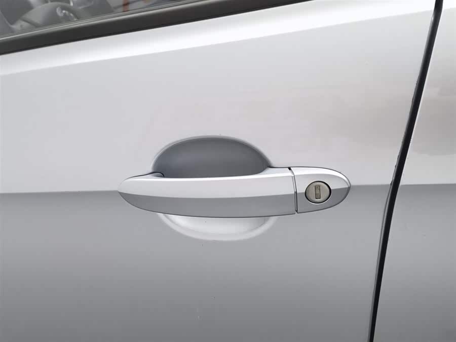 Volkswagen Jetta 2019 immagine di auto #19