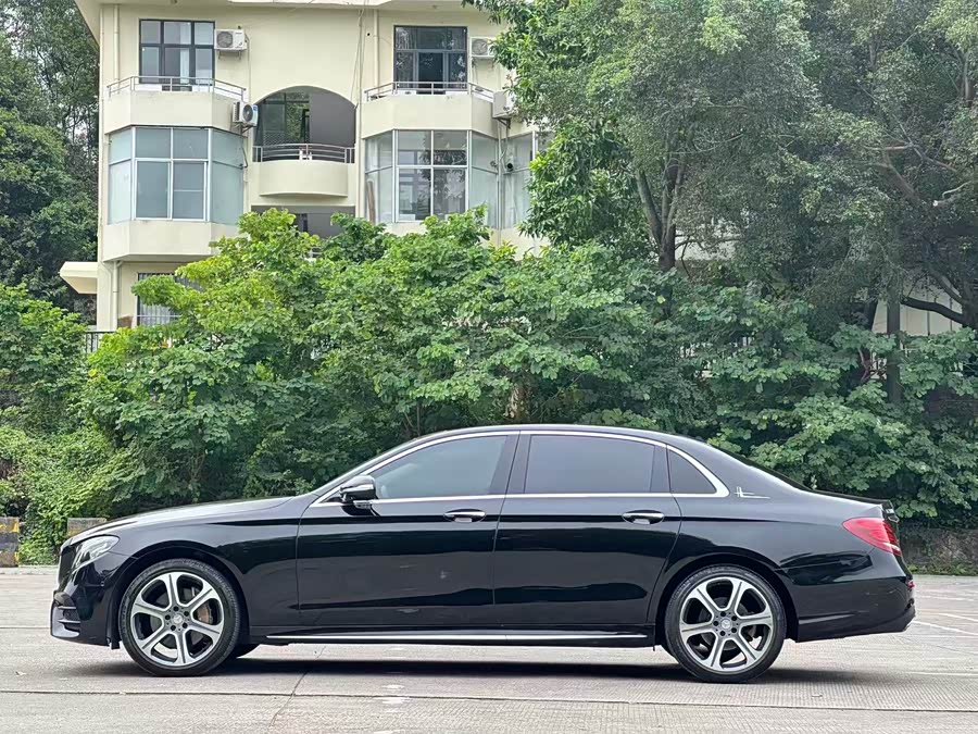 Mercedes-Benz E Class 2017 #19 Mercedes-Benz E Class 2017 car image #19
