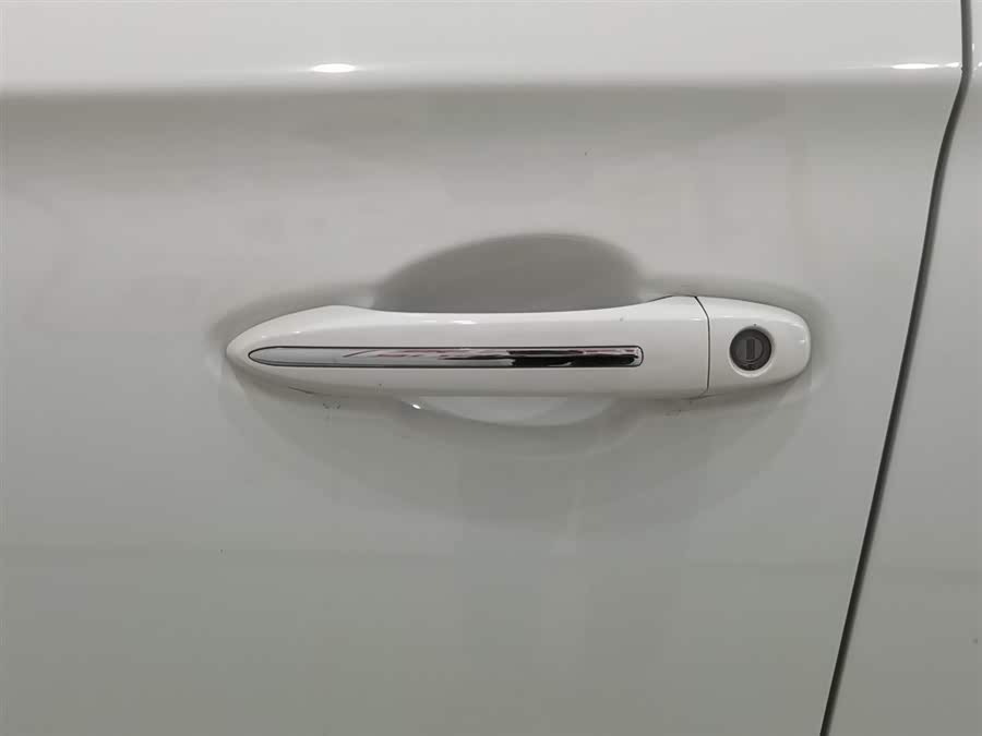 GAC Trumpchi GS4 2018 #19 GAC Trumpchi GS4 2018 car image #19