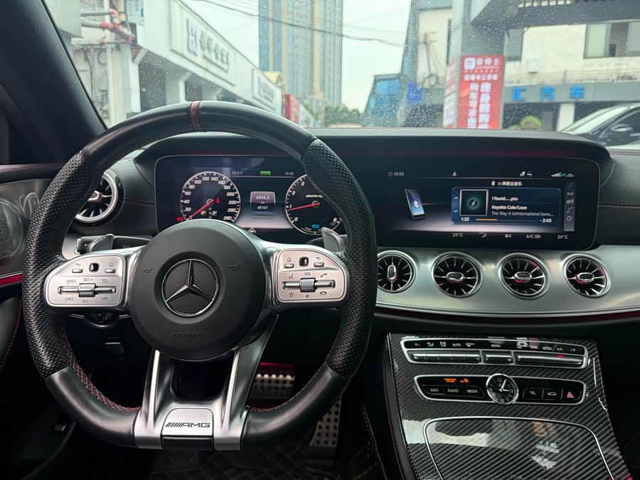 Mercedes-Benz E AMG 2021 صورة سيارة #19
