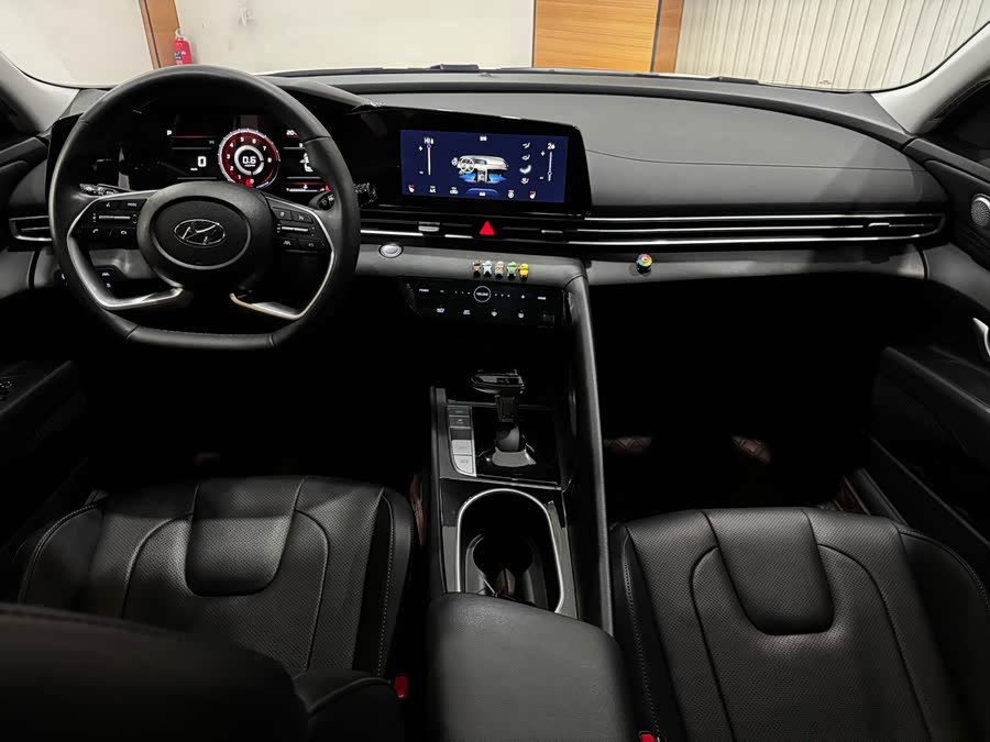 现代 伊兰特 2022 汽车图片 #19