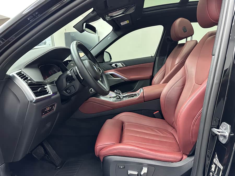 BMW X6 2022 immagine di auto #19