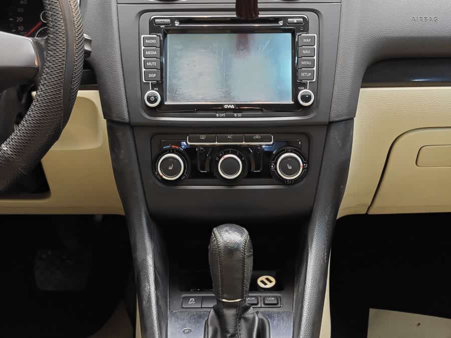 Volkswagen Golf 2012 #19 Volkswagen Golf 2012 car image #19