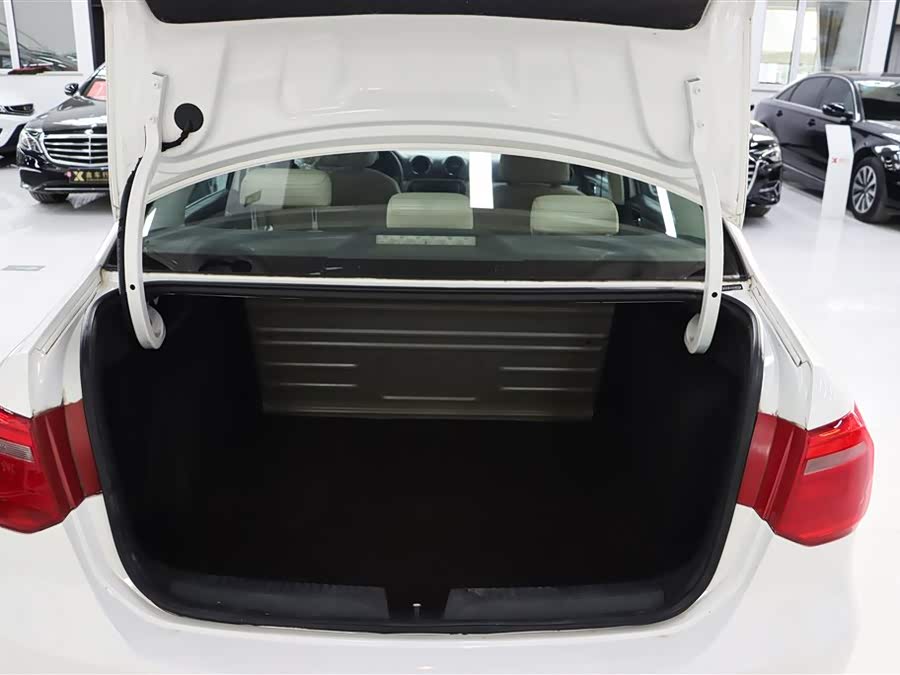 Jetta Jetta 2013 car image #19