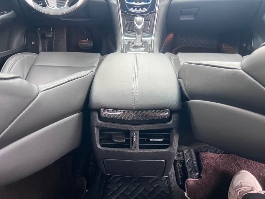 2018 #19 2018 car image #19