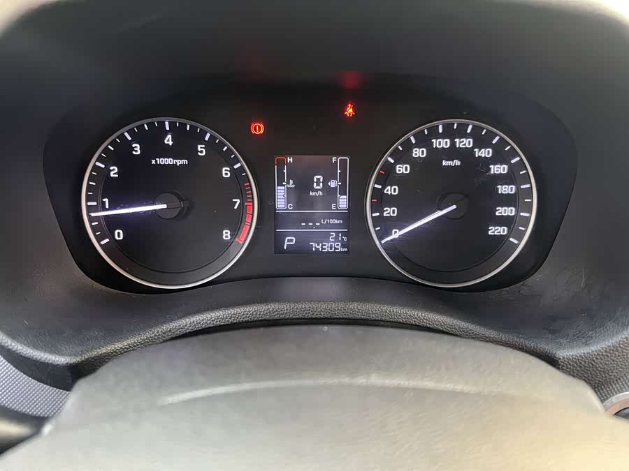 Hyundai ix25 2015 car image #19