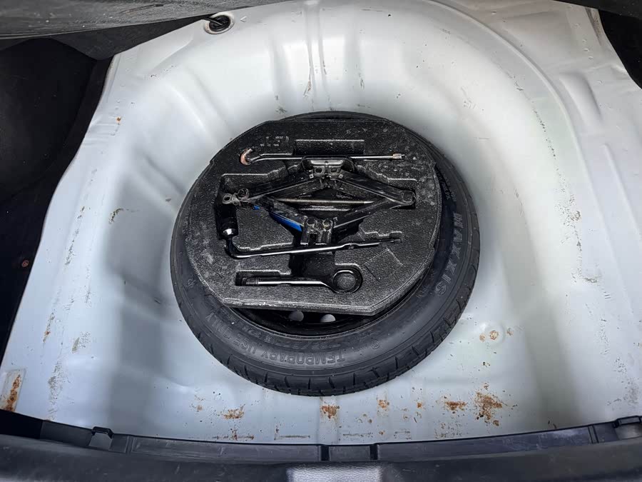 Kia K3 2019 car image #19