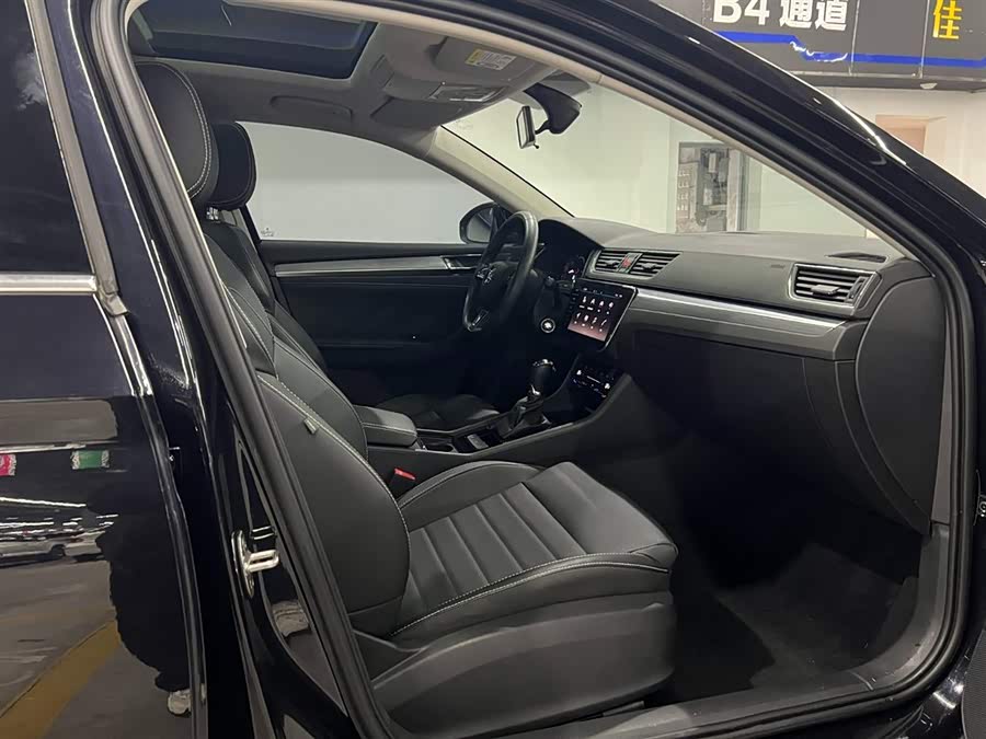Skoda Superb 2021 #19 Skoda Superb 2021 car image #19