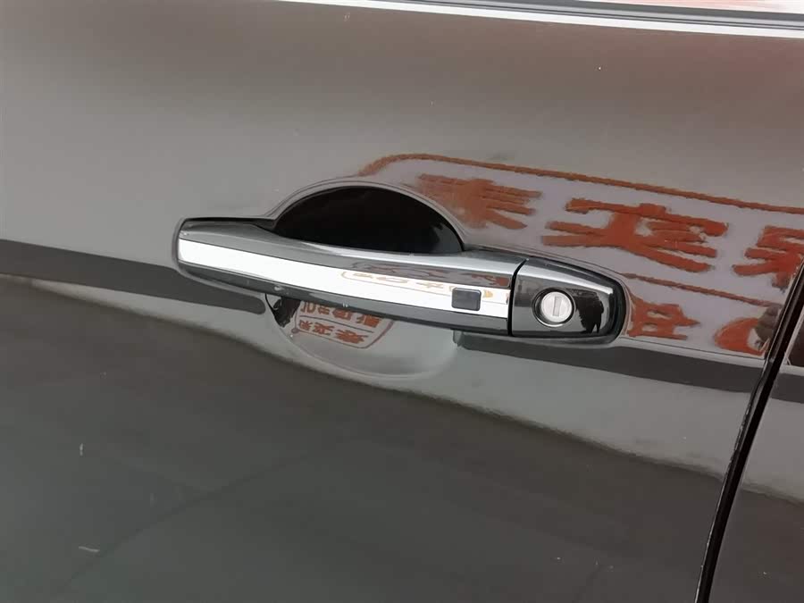 GEELY Emgrand 2015 immagine di auto #19
