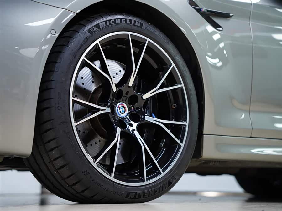 BMW M5 2022 صورة سيارة #19