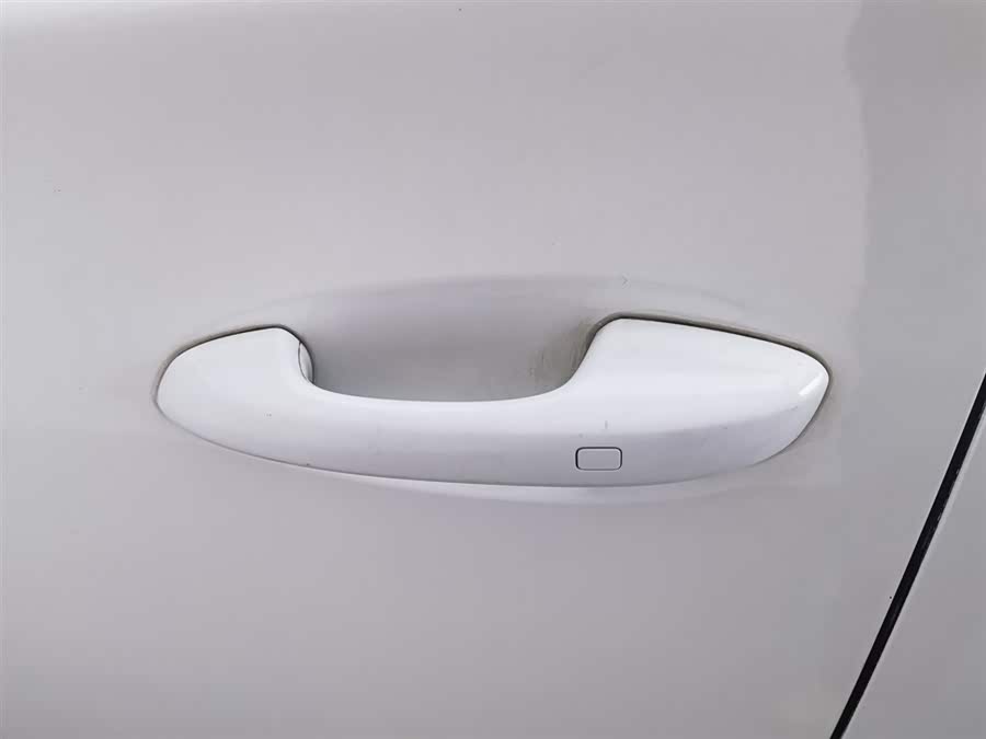 BYD Tang 2018 car image #19