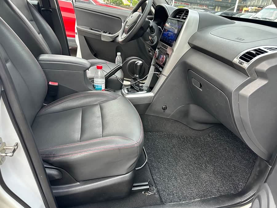 奇瑞 瑞虎3 2014 汽车图片 #19