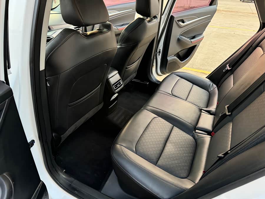 Changan Eado 2020 car image #19