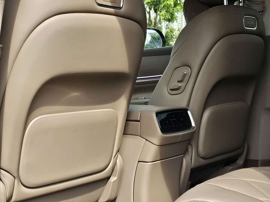 2024 immagine di auto #19