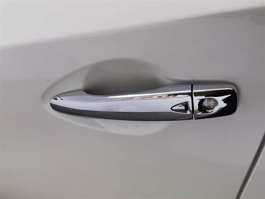 Nissan Murano 2019 imagen de coche #19