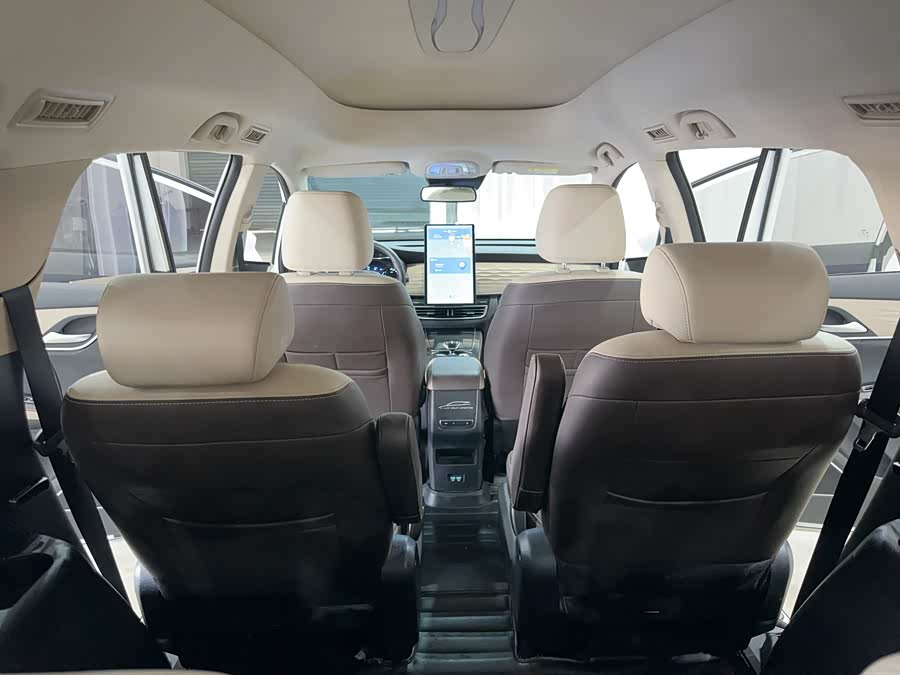 BYD Song MAX New Energy 2022 car image #19